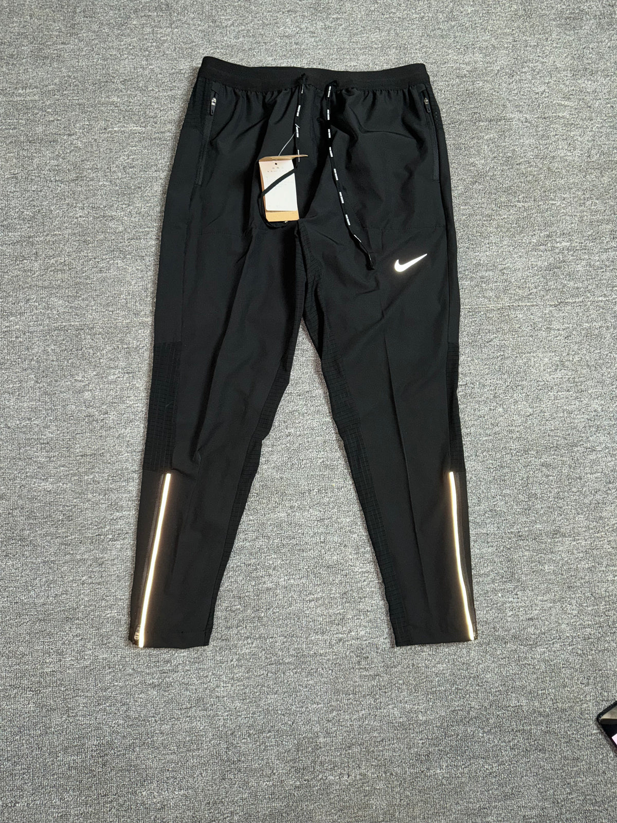 Phenom Nike