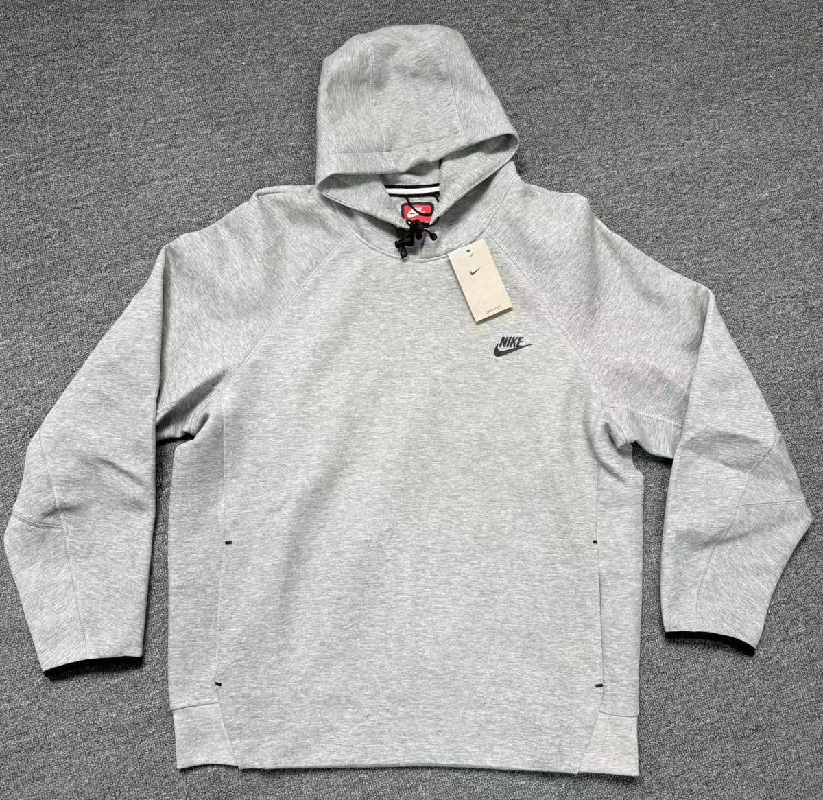 Pull Nike tech gris